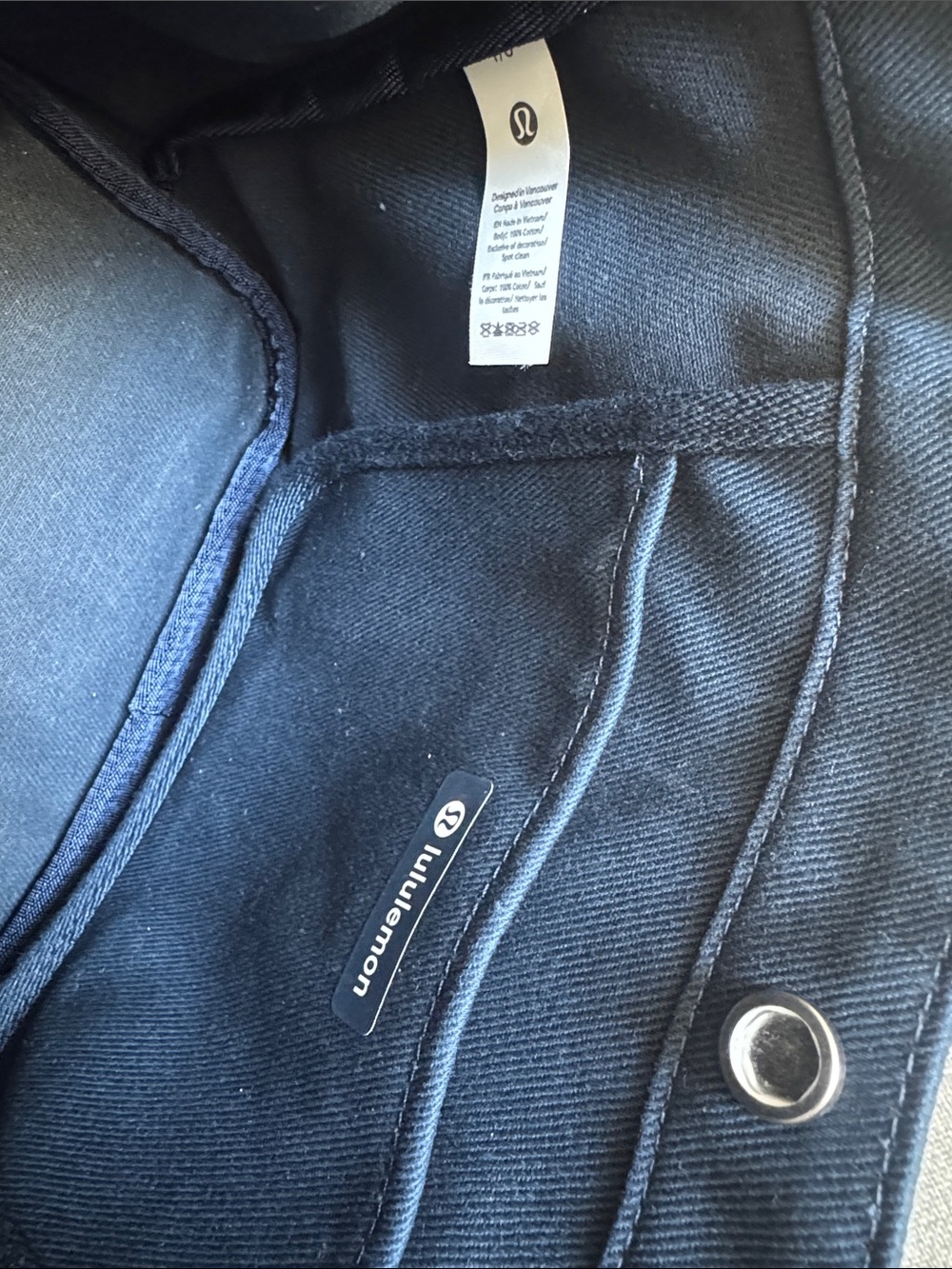 Lululemon Mini Tote - Picture 6 of 6